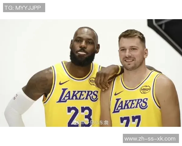 詹姆斯与东契奇上赛季联手出战23场比赛共同取得15胜8负佳绩